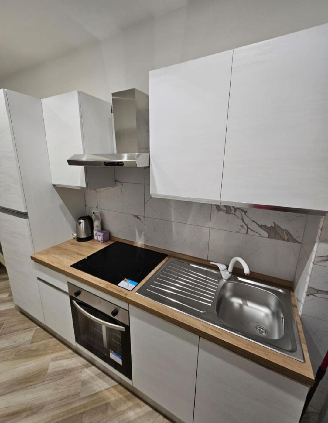 Mary House Apartment Рим Екстериор снимка