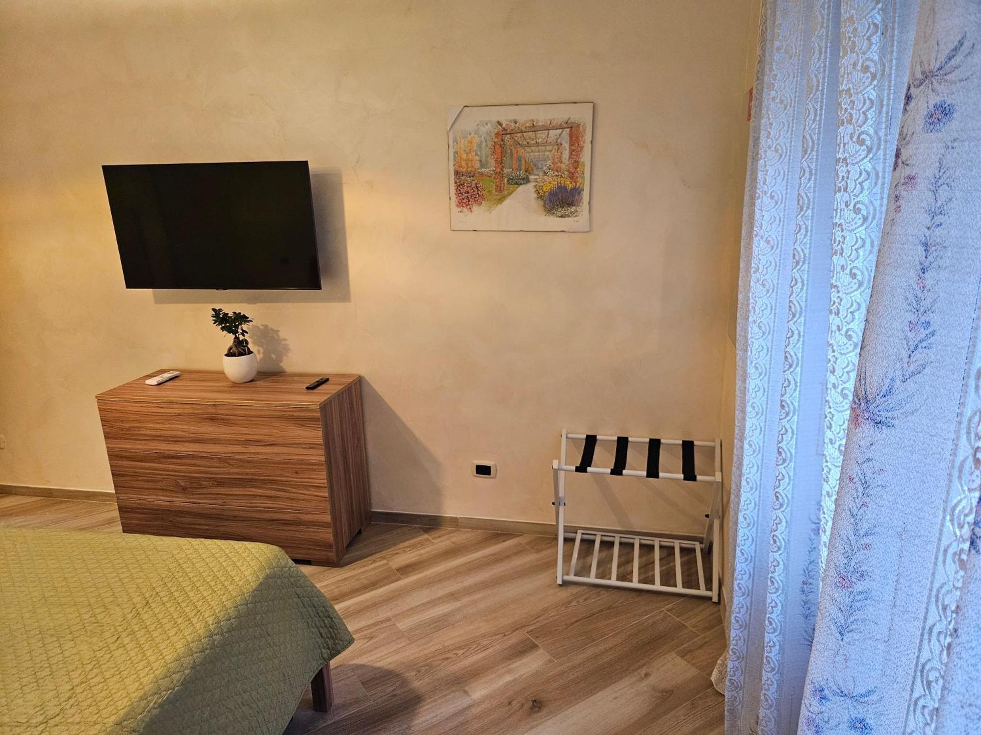 Mary House Apartment Рим Екстериор снимка